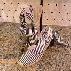 Zara espadrilles wedges with ankle tie shoes.